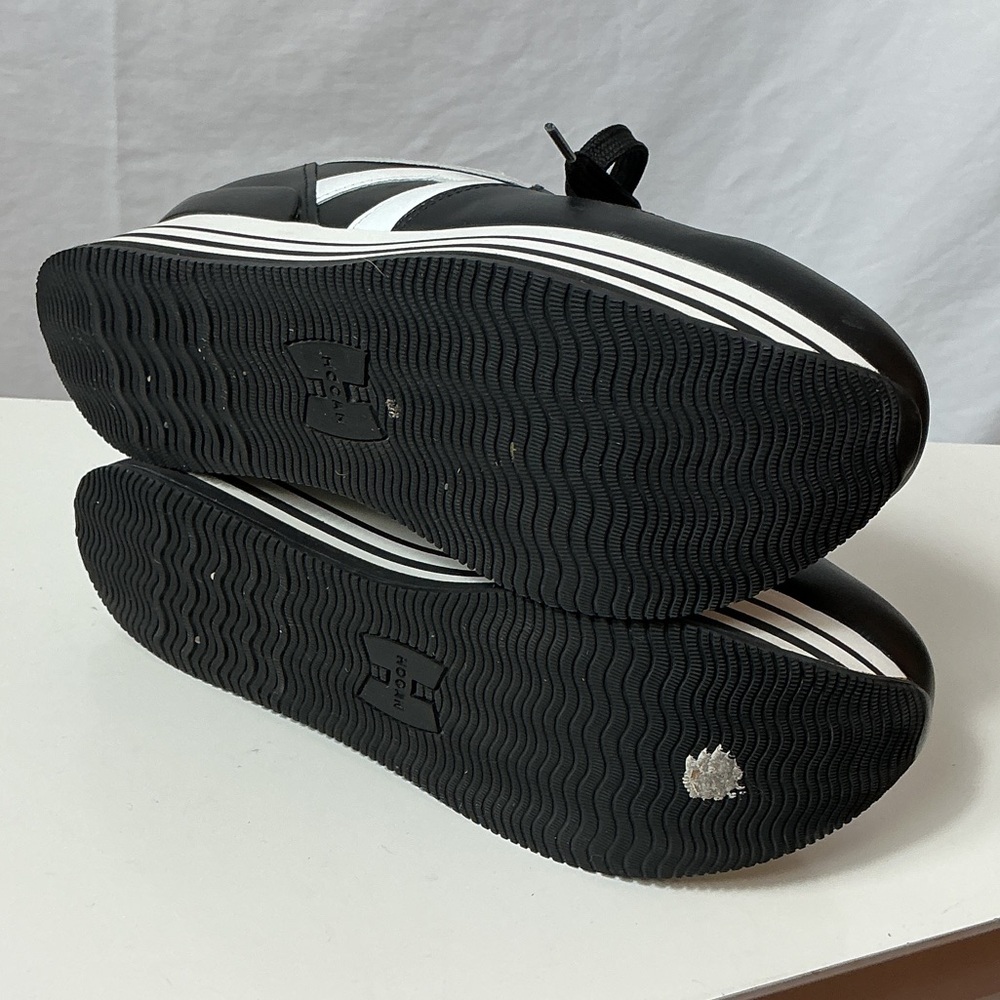 Hogan Black and White Platform Sneakers - Picture 7 of 12